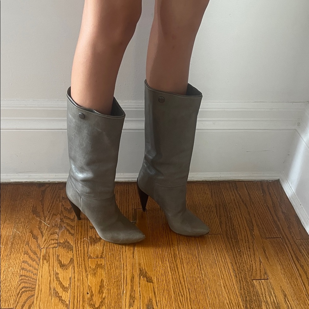 Costume Nationale Gray Leather Knee-High Boots. Great condition.